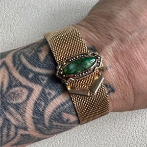 Vintage Sarah Coventry Goldtone Mesh Bracelet with Green Stone